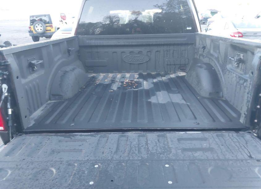 Photo 8 of 2018 Ford F-150 XL (VIN 1FTEW1CP8JKE55638)