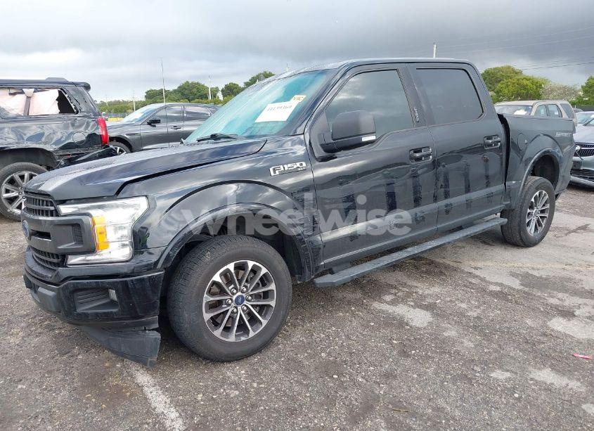 Photo 2 of 2020 Ford F-150 XLT (VIN 1FTEW1CP8LFC17476)