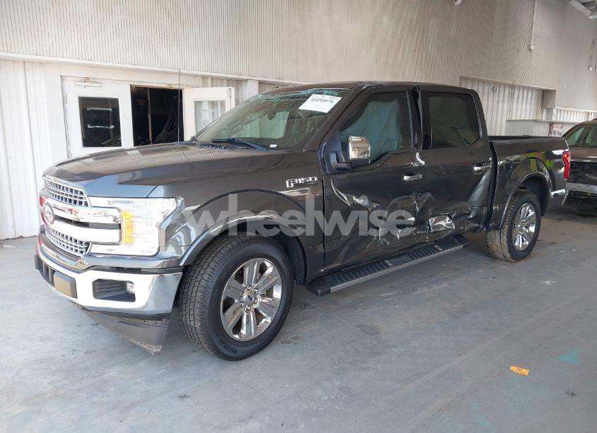 Photo 2 of 2020 Ford F-150 LARIAT (VIN 1FTEW1CP8LKD72102)