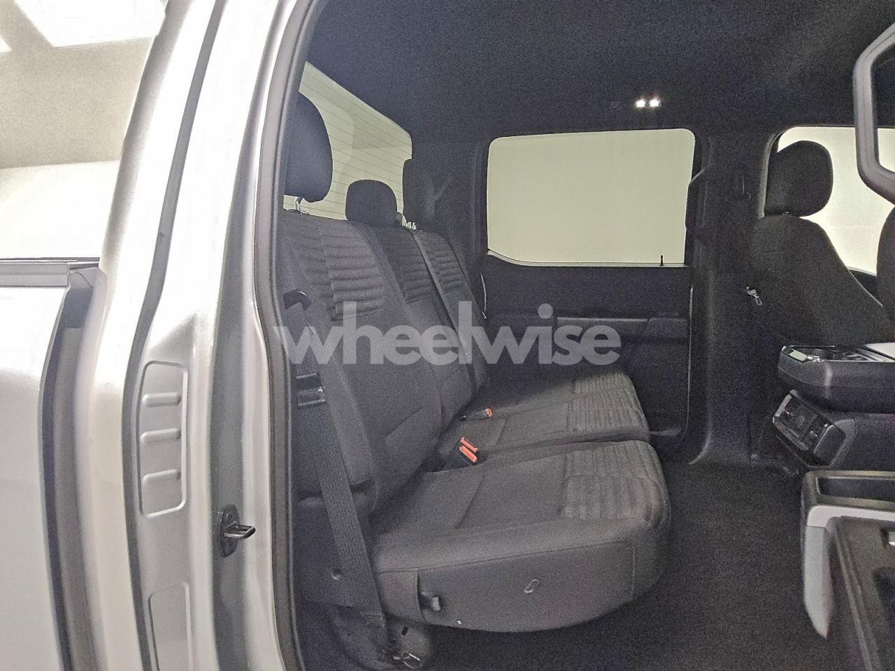 Photo 10 of 2022 FORD F150 SUPERCREW (VIN 1FTEW1CP8NKD49762)