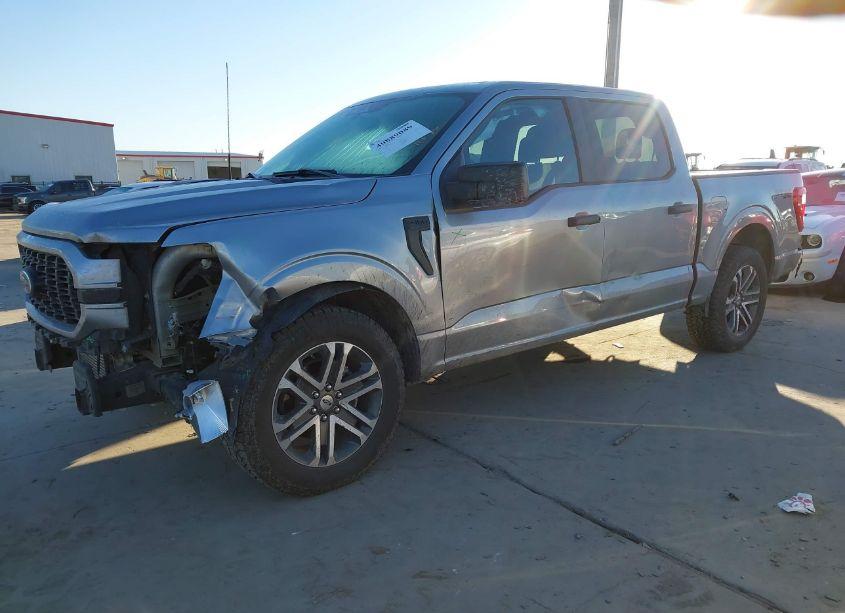 Photo 2 of 2023 Ford F-150 XL (VIN 1FTEW1CP8PKF15748)