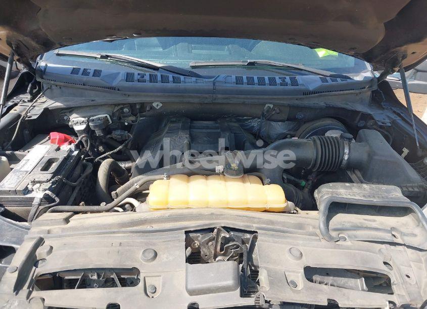 Photo 10 of 2015 Ford F-150 LARIAT (VIN 1FTEW1CP9FFC45355)