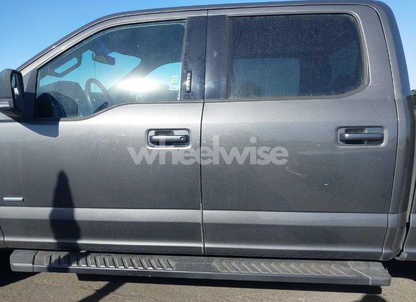 Photo 15 of 2017 Ford F-150 XLT (VIN 1FTEW1CP9HKD32733)