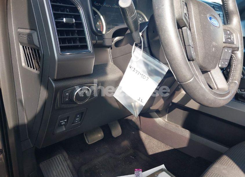 Photo 18 of 2017 Ford F-150 XLT (VIN 1FTEW1CP9HKD32733)