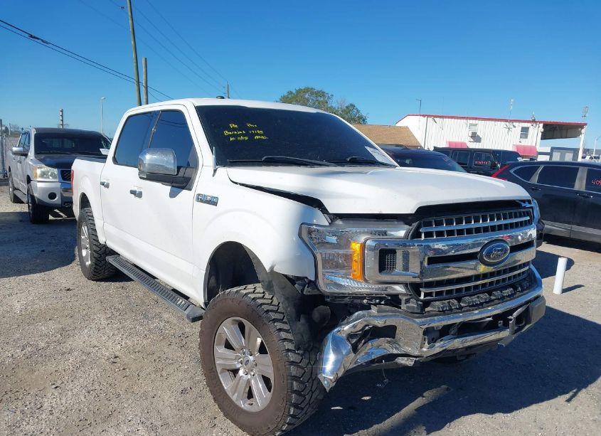 2018 Ford F-150 XLT (VIN 1FTEW1CP9JFB64817) main photo