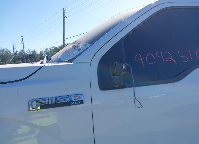 Photo 18 of 2018 Ford F-150 XLT (VIN 1FTEW1CP9JFB64817)