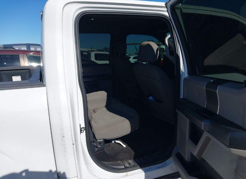 Photo 8 of 2018 Ford F-150 XLT (VIN 1FTEW1CP9JFB64817)