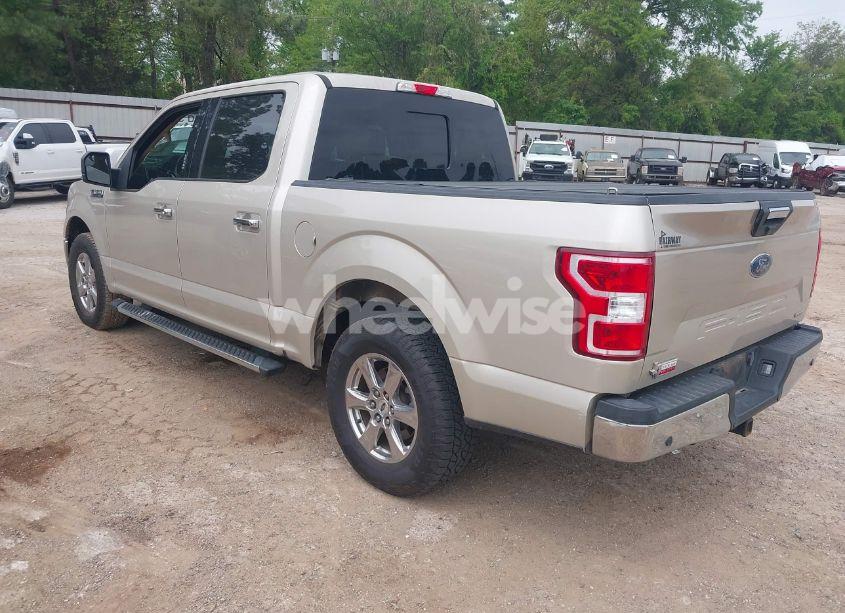 Photo 3 of 2018 Ford F-150 XLT (VIN 1FTEW1CP9JKE35964)