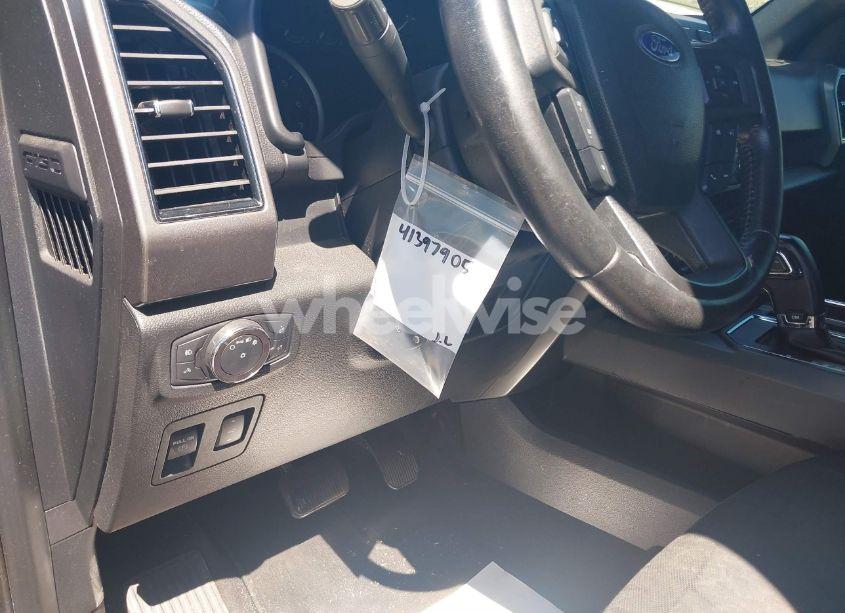 Photo 17 of 2019 Ford F-150 XLT (VIN 1FTEW1CP9KKD28429)