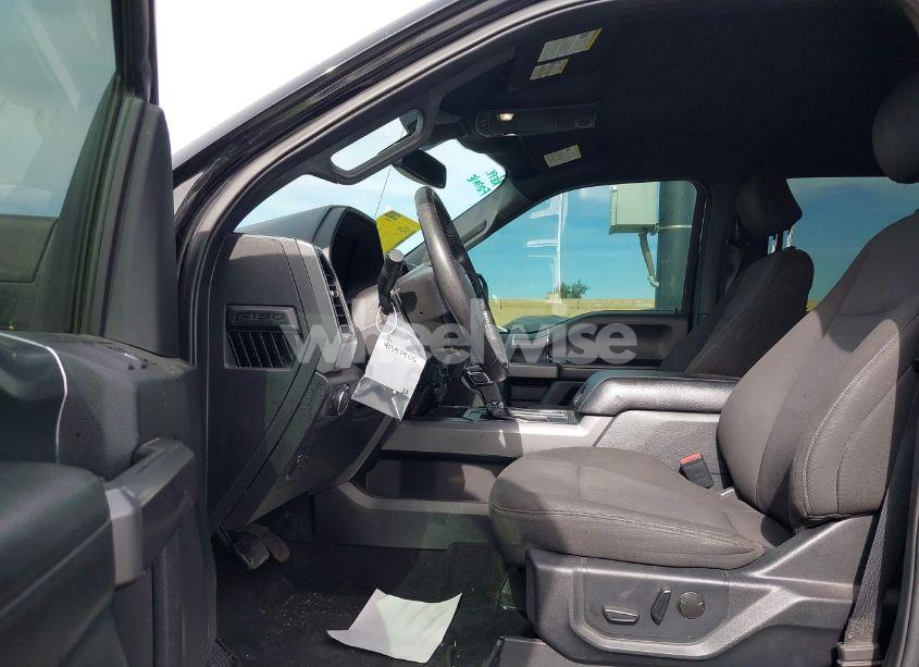 Photo 5 of 2019 Ford F-150 XLT (VIN 1FTEW1CP9KKD28429)