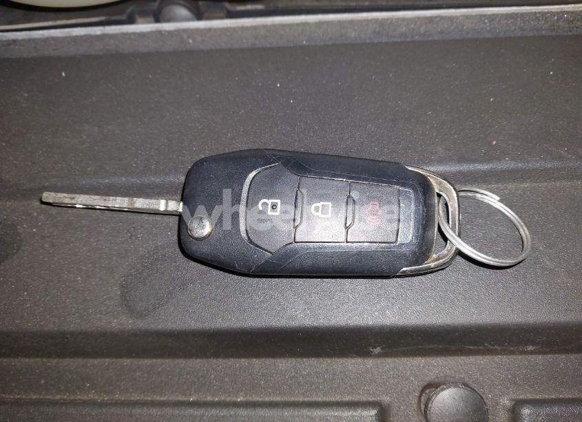 Photo 11 of 2021 Ford F-150 XL (VIN 1FTEW1CP9MKE41204)