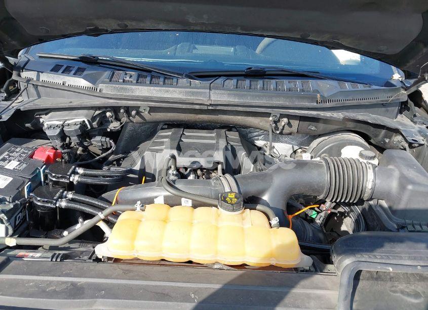 Photo 10 of 2015 Ford F-150 XLT (VIN 1FTEW1CPXFFB19876)