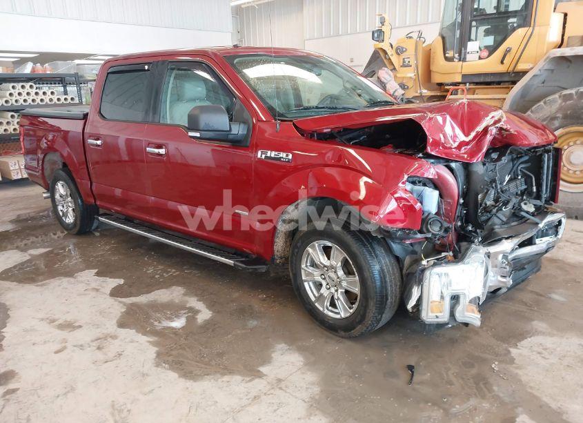 2015 Ford F-150 XLT (VIN 1FTEW1CPXFKE40095) main photo