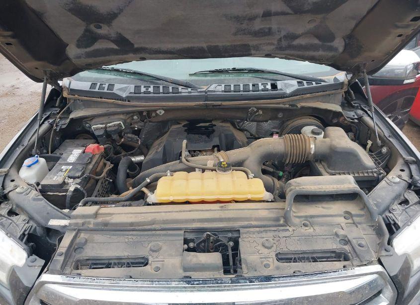 Photo 10 of 2015 Ford F-150 LARIAT (VIN 1FTEW1CPXFKF01218)