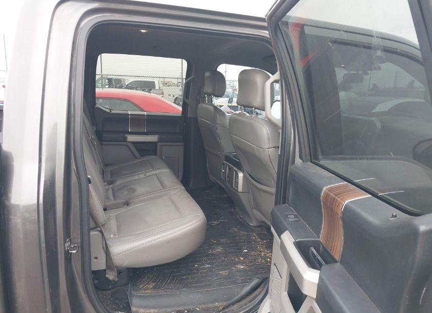 Photo 8 of 2015 Ford F-150 LARIAT (VIN 1FTEW1CPXFKF01218)