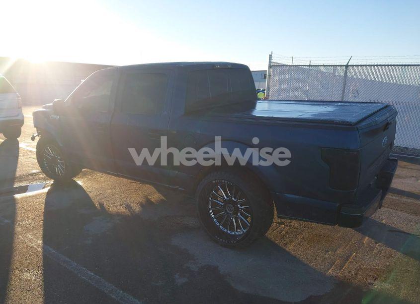 Photo 3 of 2018 Ford F-150 XL (VIN 1FTEW1CPXJFB82601)