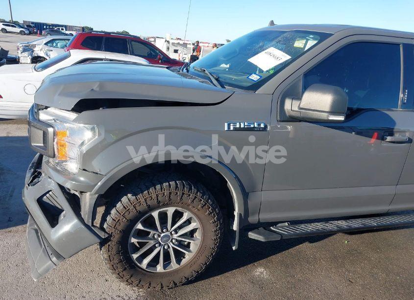 Photo 18 of 2018 Ford F-150 XLT (VIN 1FTEW1CPXJFC43798)