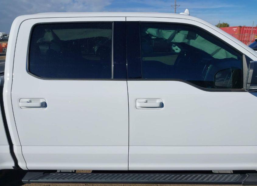 Photo 14 of 2018 Ford F-150 XLT (VIN 1FTEW1CPXJKC07942)