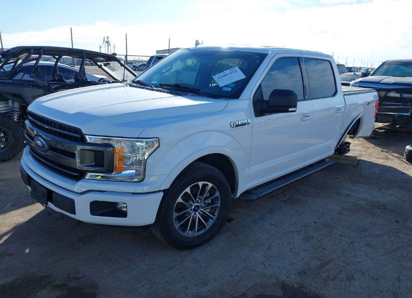 Photo 2 of 2018 Ford F-150 XLT (VIN 1FTEW1CPXJKC07942)