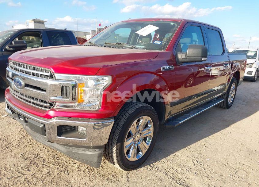 Photo 2 of 2018 Ford F-150 XLT (VIN 1FTEW1CPXJKF13944)