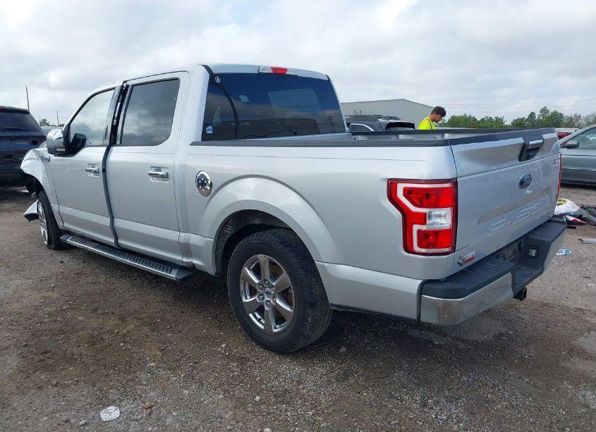 Photo 3 of 2019 Ford F-150 XLT (VIN 1FTEW1CPXKKD96125)
