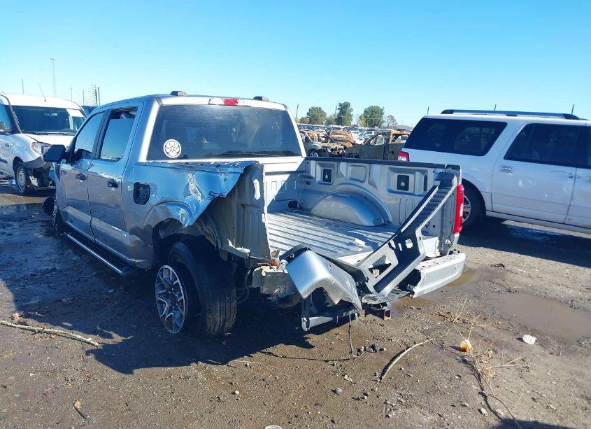 Photo 3 of 2021 Ford F-150 XL (VIN 1FTEW1CPXMKD39913)