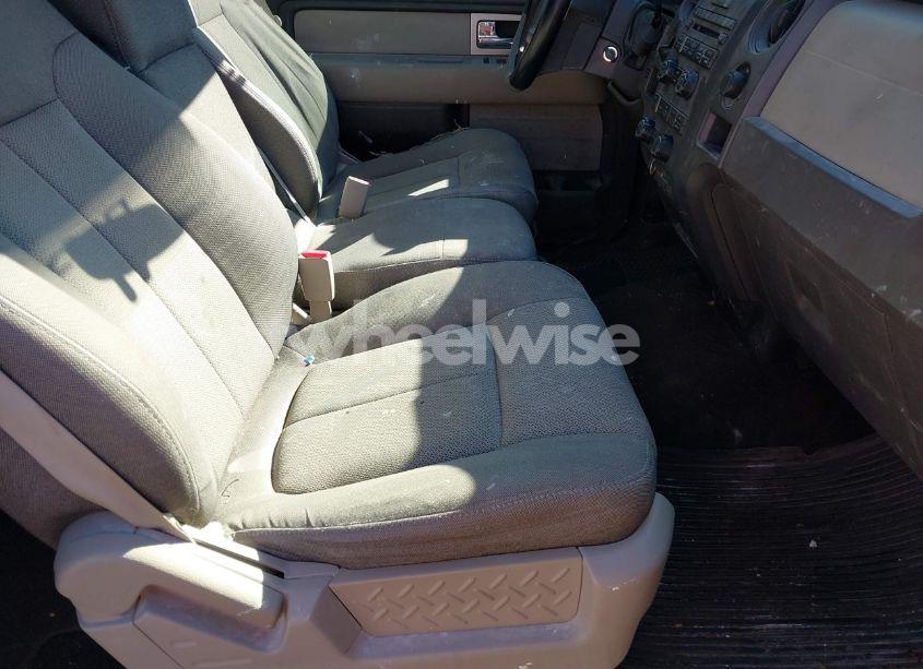 Photo 5 of 2010 Ford F-150 XL (VIN 1FTEW1CW4AFA86552)