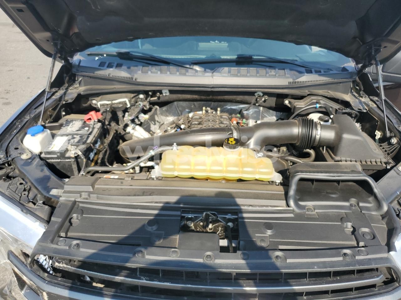 Photo 11 of 2019 FORD F150 SUPERCREW (VIN 1FTEW1E40KKC56961)