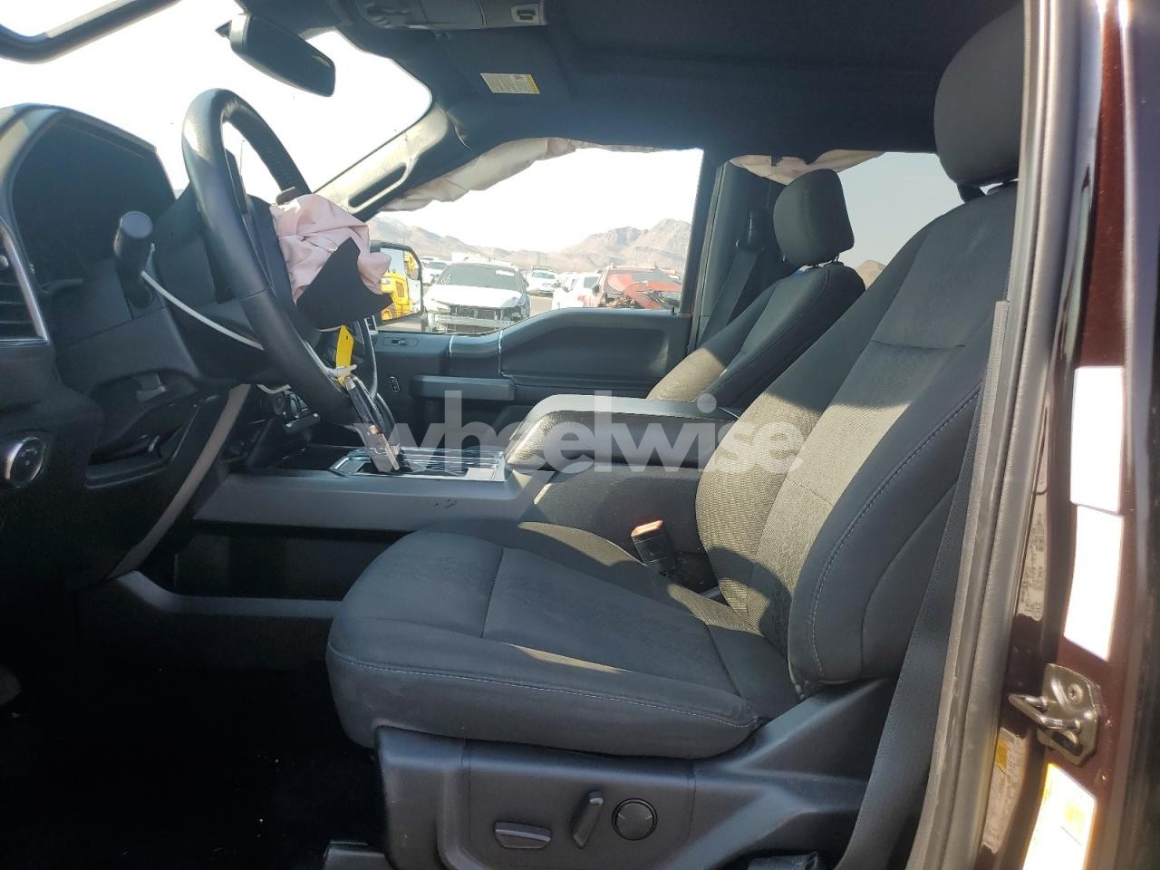 Photo 7 of 2019 FORD F150 SUPERCREW (VIN 1FTEW1E40KKC56961)