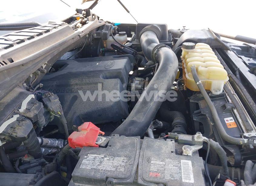 Photo 10 of 2019 Ford F-150 LARIAT (VIN 1FTEW1E40KKE24565)