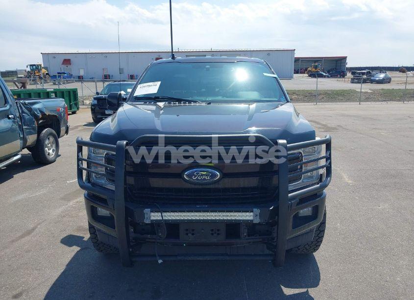Photo 13 of 2019 Ford F-150 LARIAT (VIN 1FTEW1E40KKE24565)
