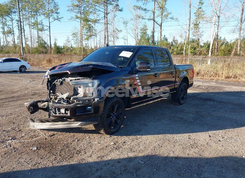 Photo 2 of 2019 Ford F-150 LARIAT (VIN 1FTEW1E41KFC03341)