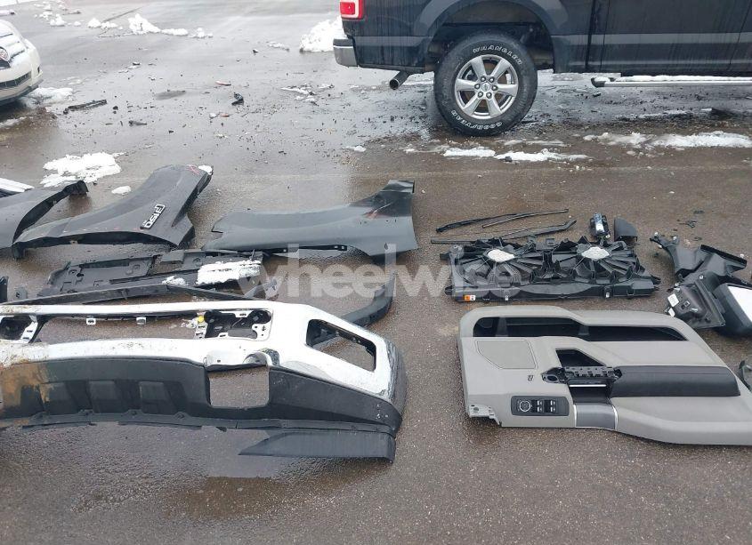 Photo 18 of 2019 Ford F-150 XLT (VIN 1FTEW1E41KFC05669)