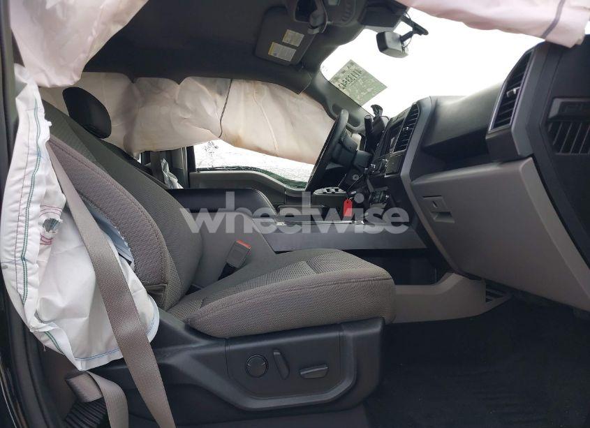 Photo 5 of 2019 Ford F-150 XLT (VIN 1FTEW1E41KFD09949)