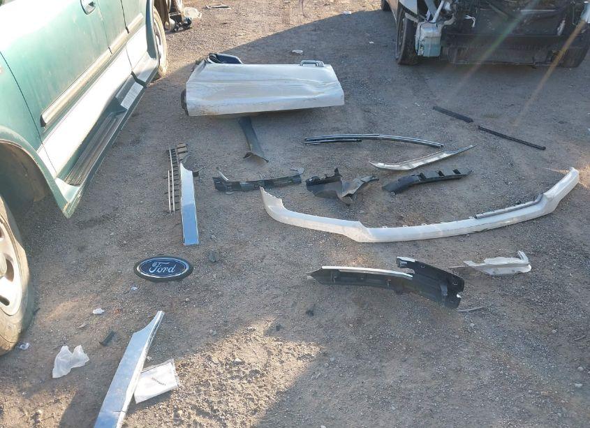 Photo 12 of 2019 Ford F-150 LARIAT (VIN 1FTEW1E41KKE47059)