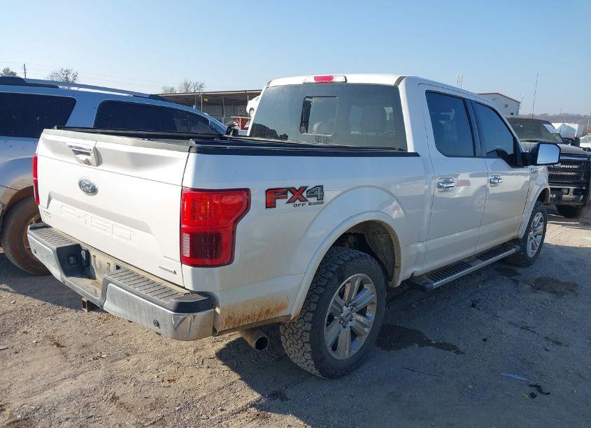 Photo 4 of 2019 Ford F-150 LARIAT (VIN 1FTEW1E41KKE47059)