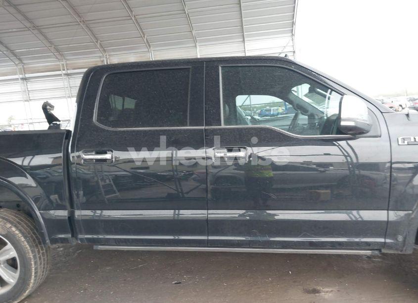 Photo 14 of 2019 Ford F-150 PLATINUM (VIN 1FTEW1E42KFB04706)