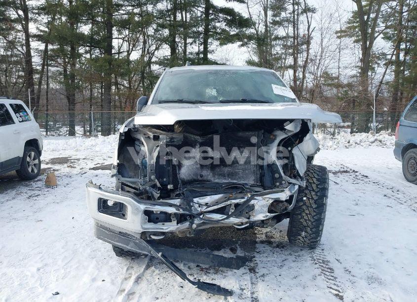 Photo 12 of 2019 Ford F-150 XLT (VIN 1FTEW1E42KFB14264)