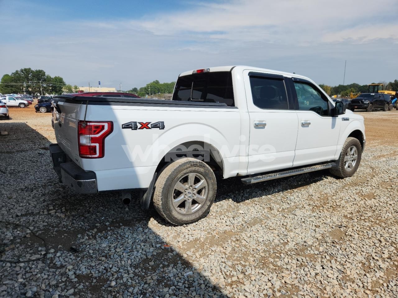 Photo 3 of 2019 FORD F150 SUPERCREW (VIN 1FTEW1E42KFB42808)