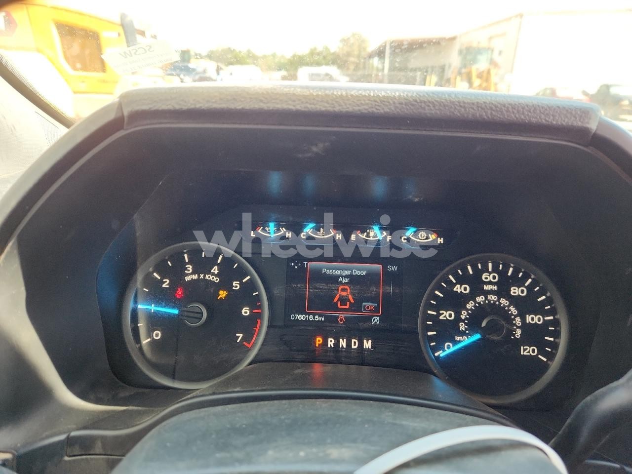 Photo 9 of 2019 FORD F150 SUPERCREW (VIN 1FTEW1E42KFB42808)