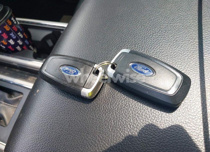 Photo 11 of 2019 Ford F-150 LARIAT (VIN 1FTEW1E42KFC75164)