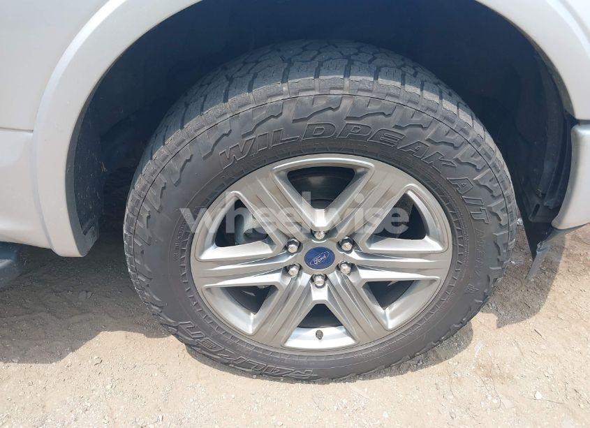 Photo 12 of 2019 Ford F-150 LARIAT (VIN 1FTEW1E42KFC75164)