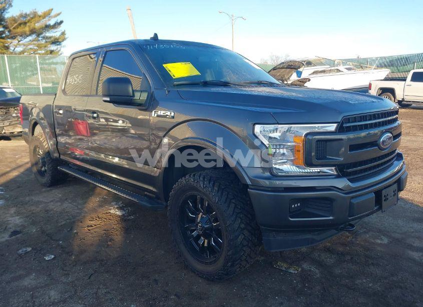 2020 Ford F-150 XLT (VIN 1FTEW1E42LFA61132) main photo