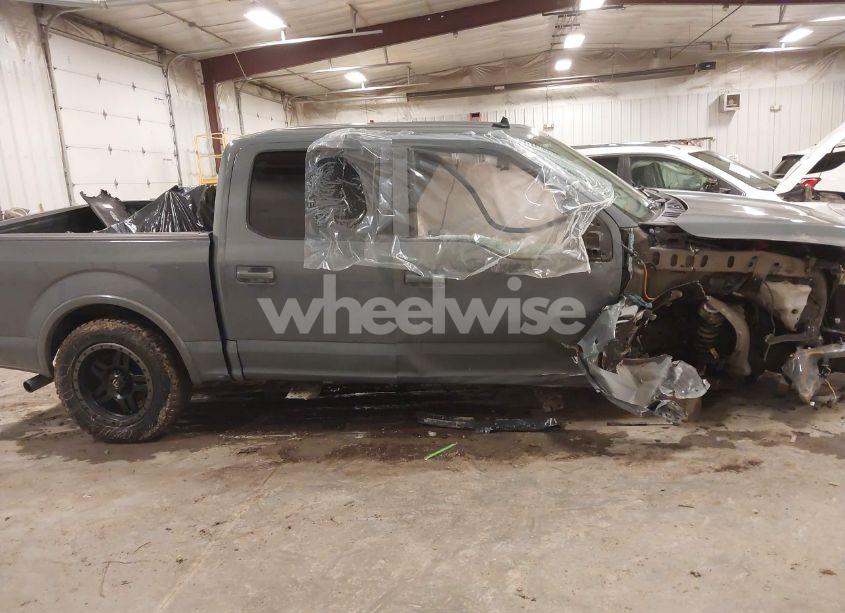 Photo 13 of 2019 Ford F-150 XLT (VIN 1FTEW1E43KFA79010)