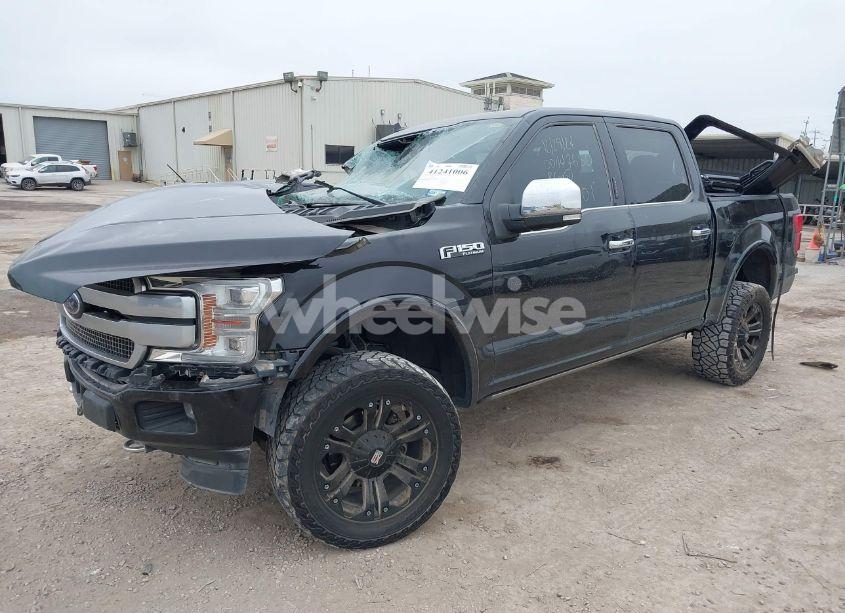 Photo 2 of 2019 Ford F-150 PLATINUM (VIN 1FTEW1E43KFB55101)