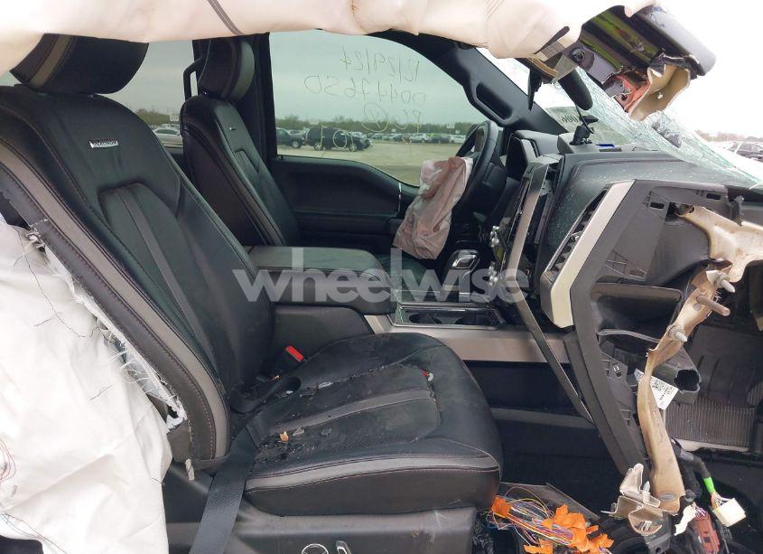 Photo 5 of 2019 Ford F-150 PLATINUM (VIN 1FTEW1E43KFB55101)