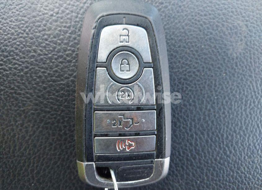 Photo 11 of 2019 Ford F-150 LARIAT (VIN 1FTEW1E43KFB75154)