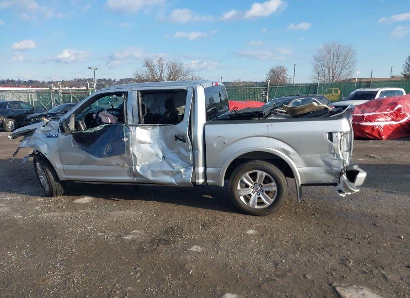 Photo 14 of 2019 Ford F-150 PLATINUM (VIN 1FTEW1E44KFC09800)