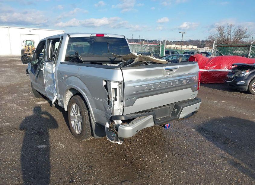 Photo 3 of 2019 Ford F-150 PLATINUM (VIN 1FTEW1E44KFC09800)