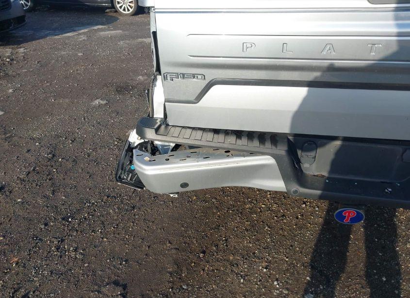 Photo 6 of 2019 Ford F-150 PLATINUM (VIN 1FTEW1E44KFC09800)